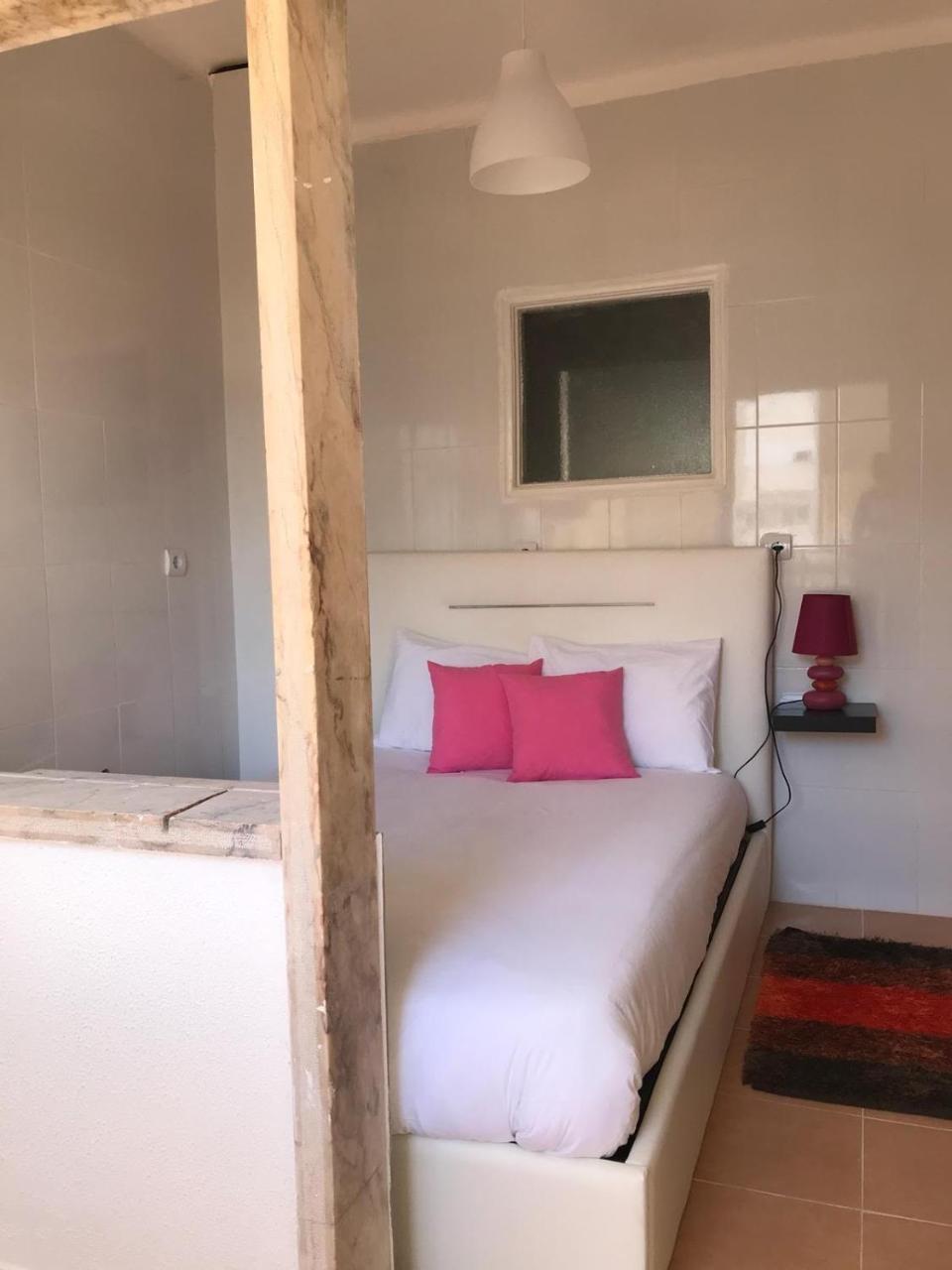7 Rivers Hostel リスボン エクステリア 写真